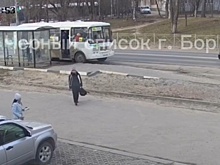Стрельба по автобусу с пассажирами на Бору попала на видео