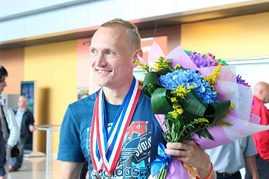 Сборную России торжественно встретили в аэропорту Внуково по прилете с летней Сурдлимпиады