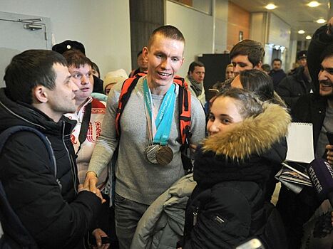 Голикова и Фаткулина стартуют на ЧМ по конькобежному спорту в спринтерском многоборье