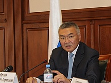 Глава Калмыкии не отказался от дружбы с обвиняемым вице-премьером республики