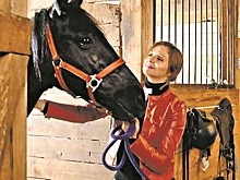 На съемках нового фильма Анна Банщикова поборола страх перед лошадьми