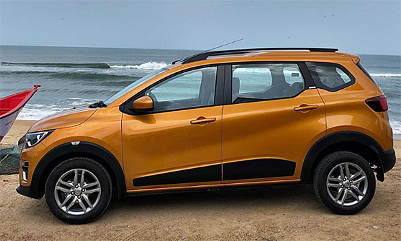 Renault приступил к массовому тиражированию обновленного компактвена Triber