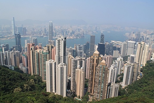 Цены на жилье в Гонконге выросли за год почти на 15%