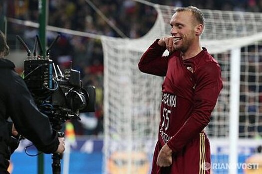 Глушаков рассказал о недопонимании между игроками сборной в матче с Литвой