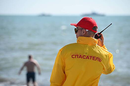 Россиян срочно эвакуировали с пляжей Сочи из-за угрозы беспилотников. Что там сейчас происходит?