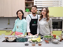 Звездный сезон FoodTime: Натали Неведрова приготовила роллы и рассказала, когда вернется в шоу «Орел и Решка»