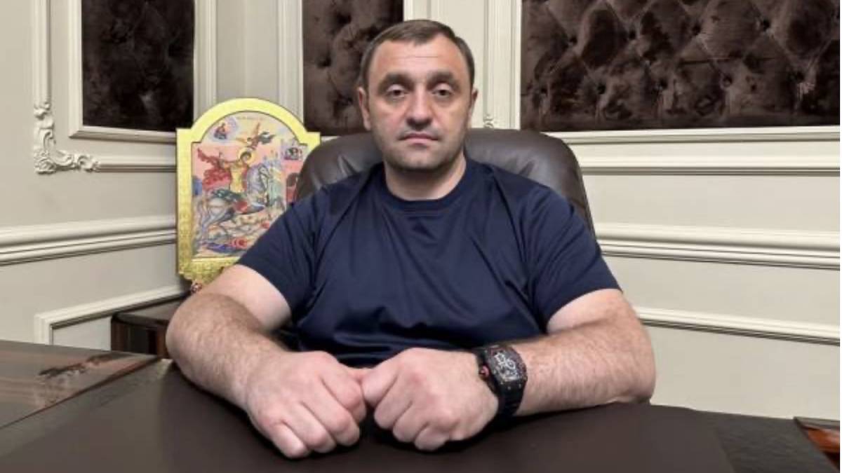 Раненный при взрыве в ЖК «Алые Паруса» телохранитель ранее охранял Януковича