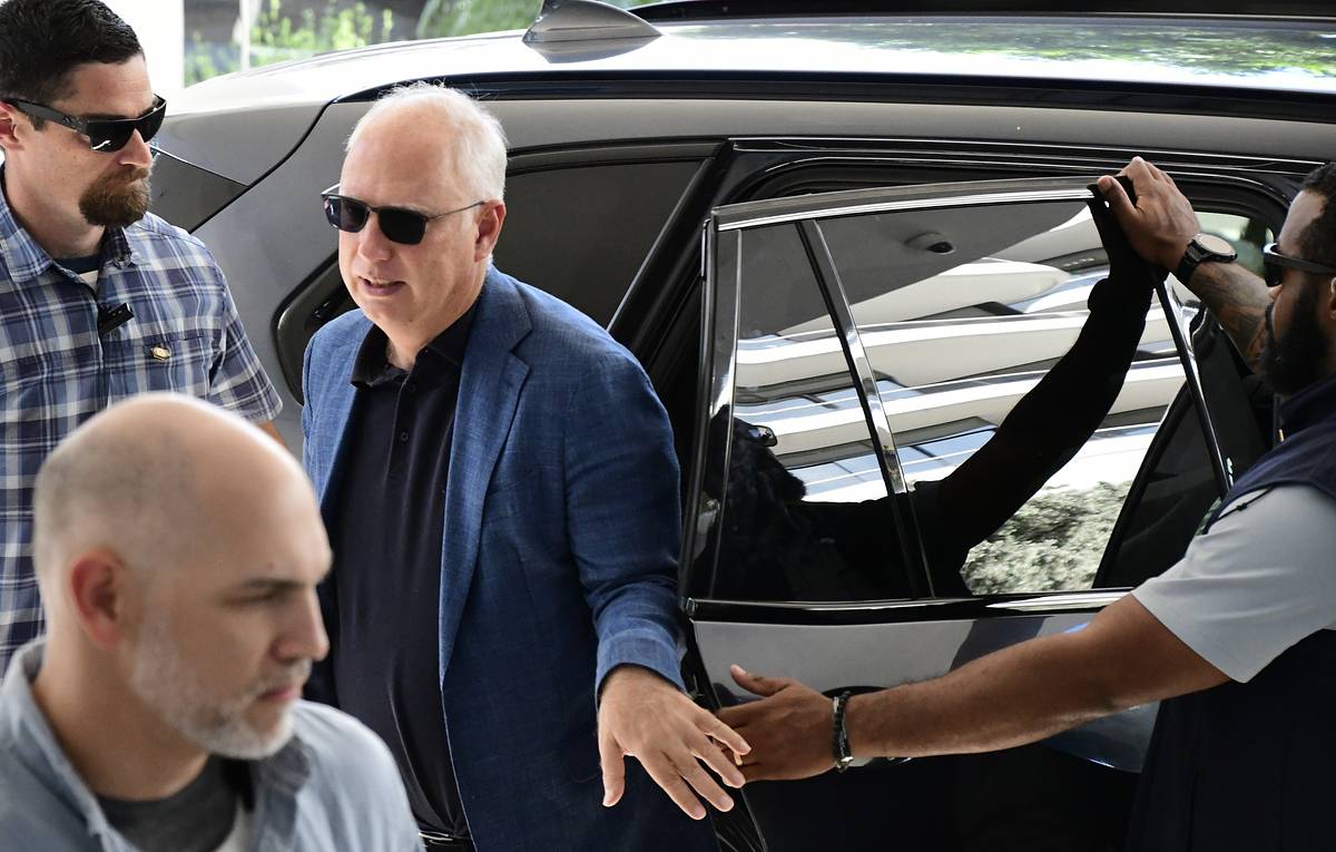 В Кремле рассказали о переданном Дмитриевым после встречи в Майами мирном плане