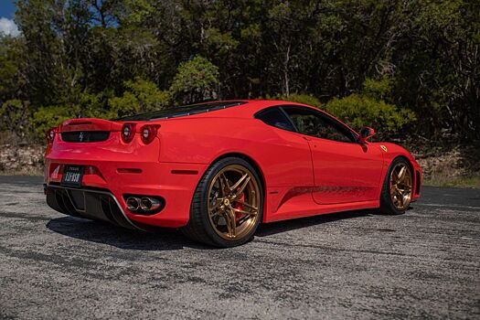 На продажу выставили модернизированный спорткар Ferrari F430