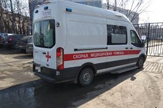 Водитель KIA сбил мужчину на Литейном проспекте