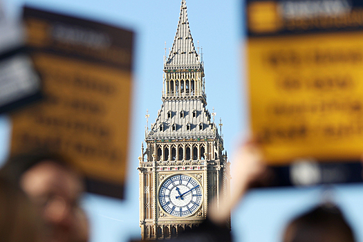 Еще один миллиардер уехал из Британии из-за реформ