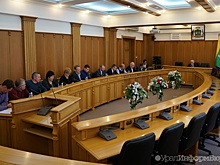 Гордума Екатеринбурга лишила депутатов-прогульщиков голоса