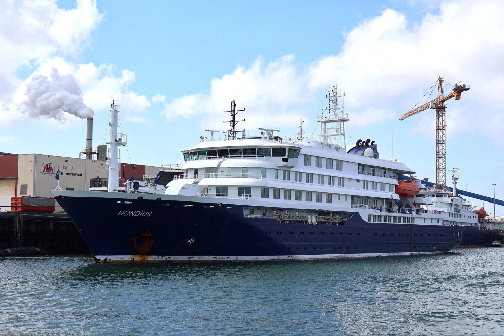 Началась эвакуация с лайнера MV Hondius, где произошла вспышка хантавируса
