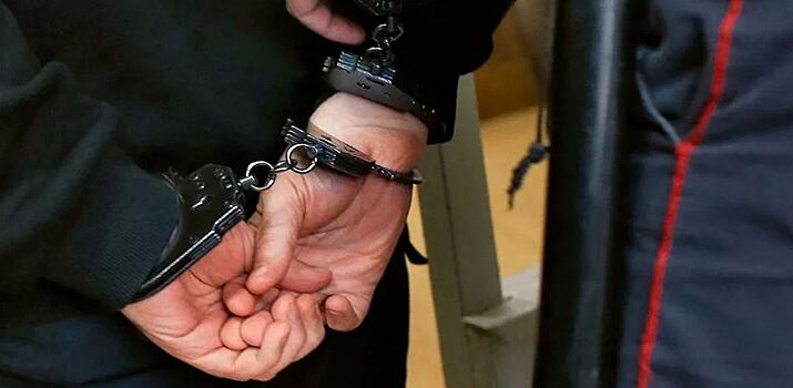 В Алтайском крае будут судить начальника РЭО ГИБДД за восемь взяток на 300 тысяч рублей