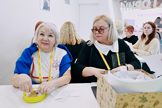 «Серебряными» волонтерами в столице стали уже более 1,2 тысячи москвичей