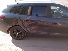 В Татищевском районе столкнулись внедорожник и малолитражка, трое пострадали