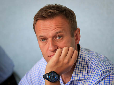 Вратарь «Виннипега» Бердин объяснил репост о Навальном: «Сигнал супруге, что нужно поддерживать мужа во всех жизненных ситуациях»
