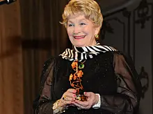 «За карьеру травмировалась сильно»: 95-летняя Людмила Хитяева пожаловалась на здоровье