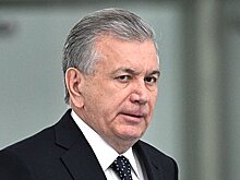 В Узбекистане президент пришел с проверкой в одну из квартир и попал на видео