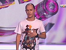 Психиатр с ДЦП из Тюмени выступил в Comedy Баттл на ТНТ. Тимур Родригез похвалил его за юмор