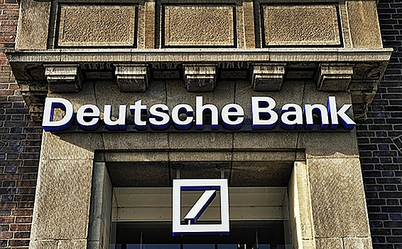 В Deutsche Bank предупредили о риске кризиса доверия к доллару в мире