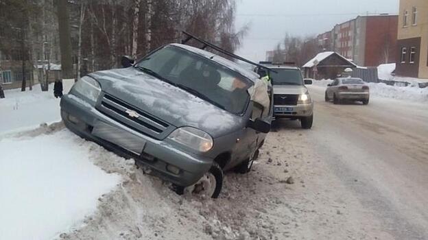 В Вятских Полянах за рулем умер 65-летний мужчина