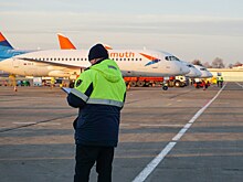 Sukhoi Superjet с россиянами загорелся при посадке в турецком аэропорту. Главное