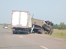 Под Ижевском столкнулись два грузовика