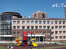 На пути в светлое будущее: Владивостоку нужно 30 бассейнов и в 2 раза больше школ