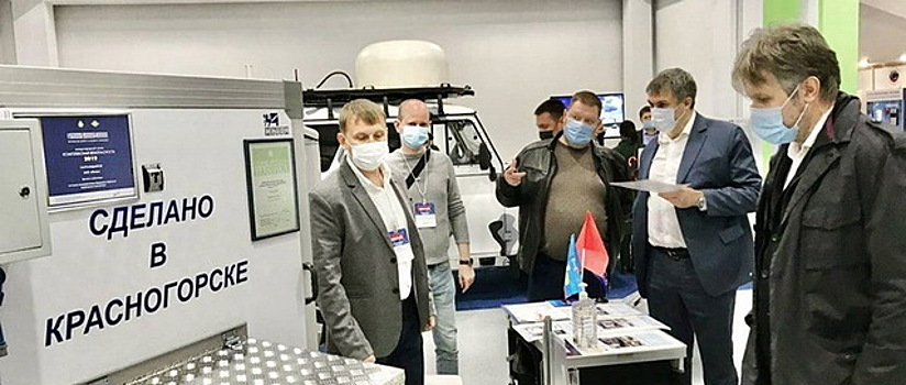 Компания из Красногорска представила на международной выставке спецприцеп