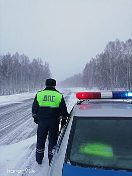 На загородных трассах сохраняется сложная дорожная обстановка