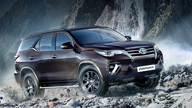 Внедорожник Toyota Fortuner получил сертификат в России