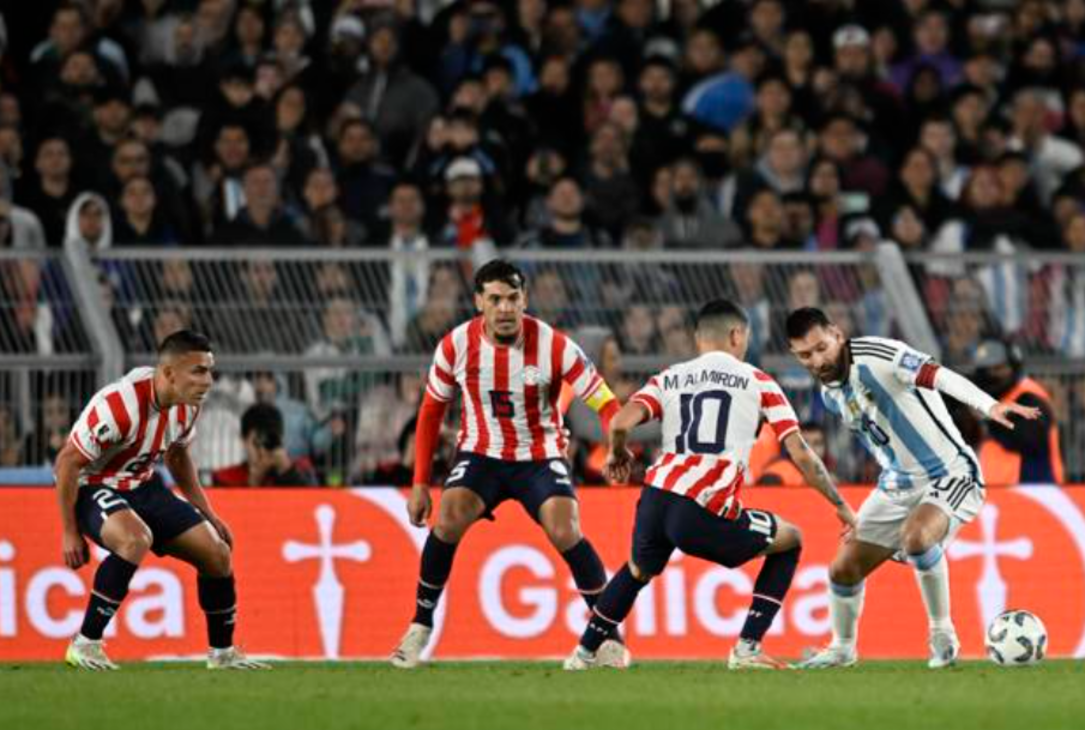 матчи спартака. рпл матчи спартака. рпл матчи спартака. футбол рфпл. игра футбол.