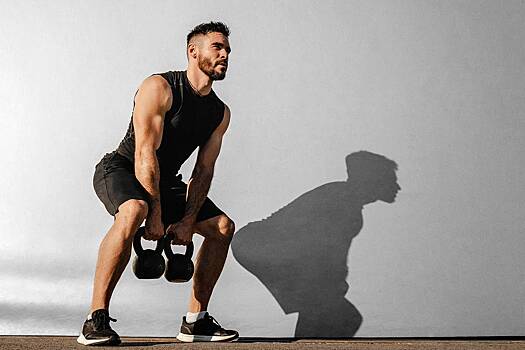 Мужчины старше 30 лет поделились секретами сжигания жира на животе