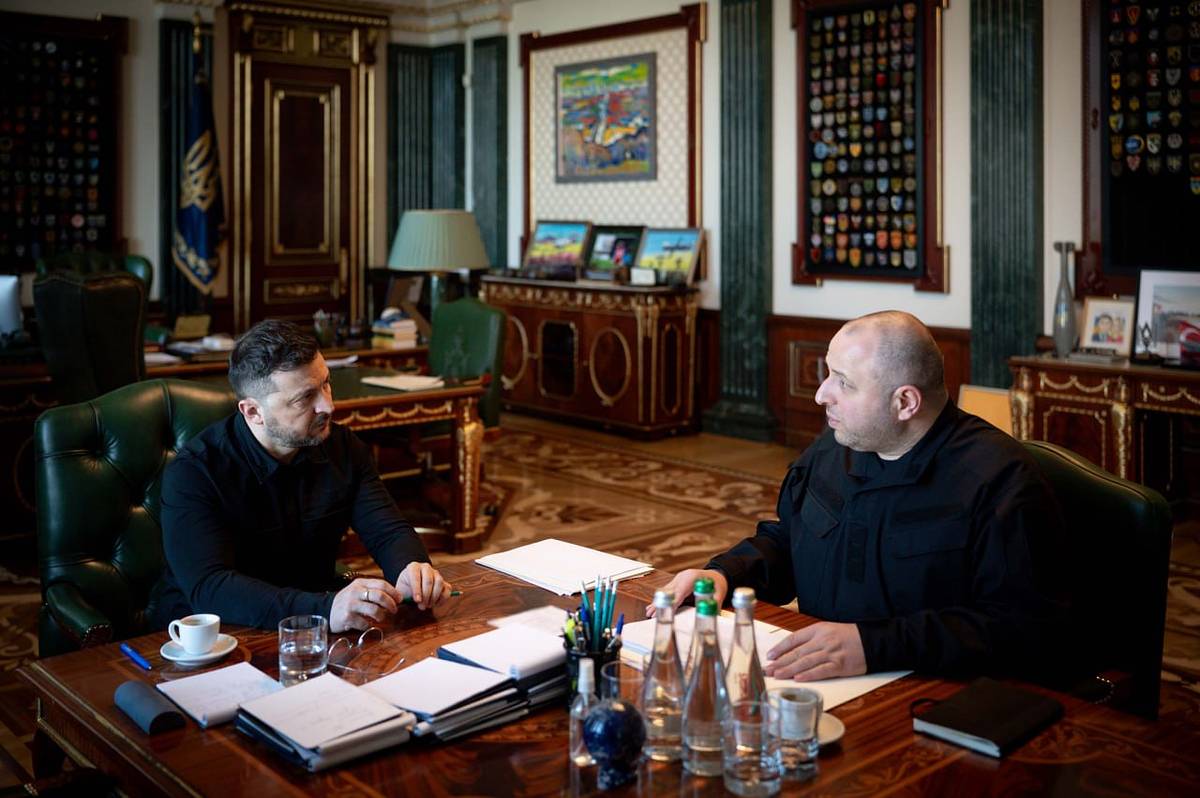 Зеленский встретился с Умеровым после переговоров