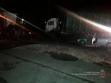 Ночью в страшной аварии на юге Волгограда погибли двое мужчин