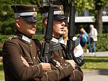 В Латвии ввели срочную службу в армии
