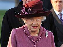 «Абсолютно ужасно»: пользователи «разнесли» новый памятник Елизавете II