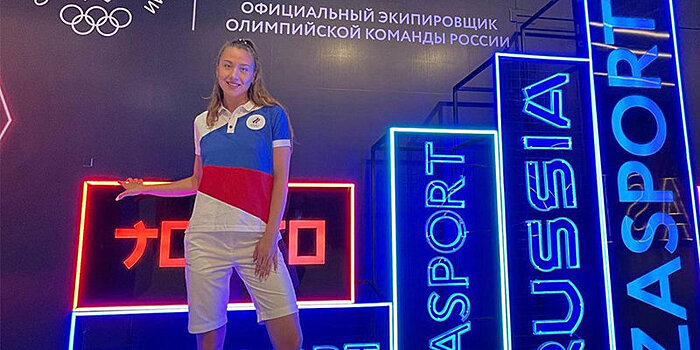 Устинова и Суркова выиграли золото чемпионата России по плаванию