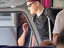 Стюардессы выгнали из самолета потерявшего ногу украинского солдата и пожалели