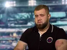 Избивший журналиста НТВ Колобок поматерился и помычал в эфире «Царьграда»