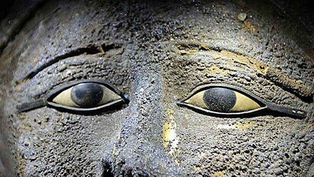 Археологи нашли 30 нетронутых саркофагов с мумиями