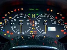 Сигнал тревоги: какие индикаторы на приборной панели требуют немедленной остановки