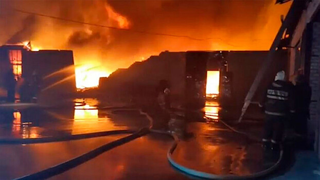 Мощный пожар в Воронеже