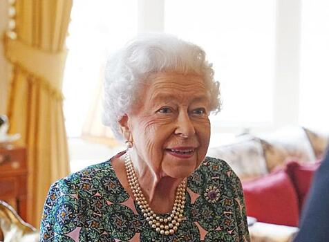 Вирусолог оценил опасность коронавируса для 95-летней Елизаветы II