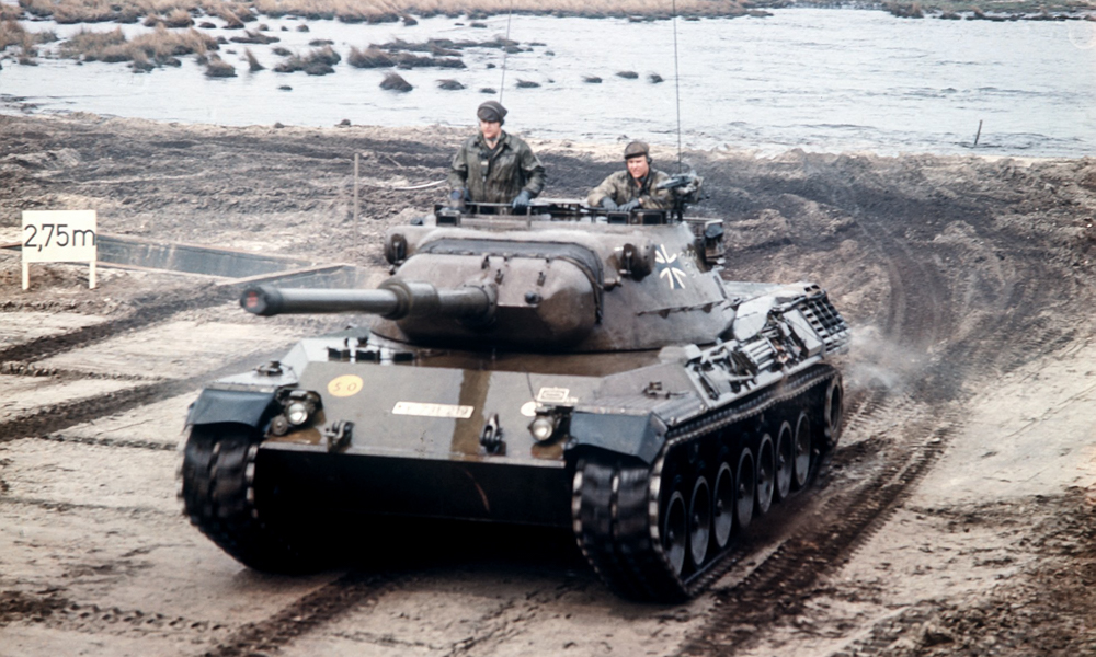  Leopard 1       Leopard 2 -  