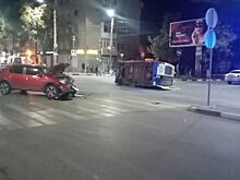 Водитель «скорой» и два фельдшера пострадали в ДТП в Шахтах