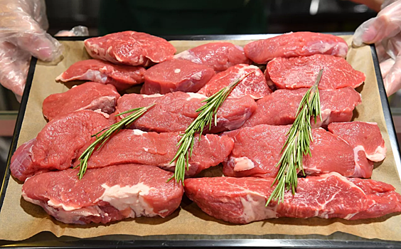 ЕС призвали есть меньше мяса для смягчения продовольственного кризиса