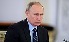 Путин поздравил Макрона с победой на президентских выборах