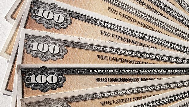 Политика ФРС уже ударила по бондам: акции на очереди